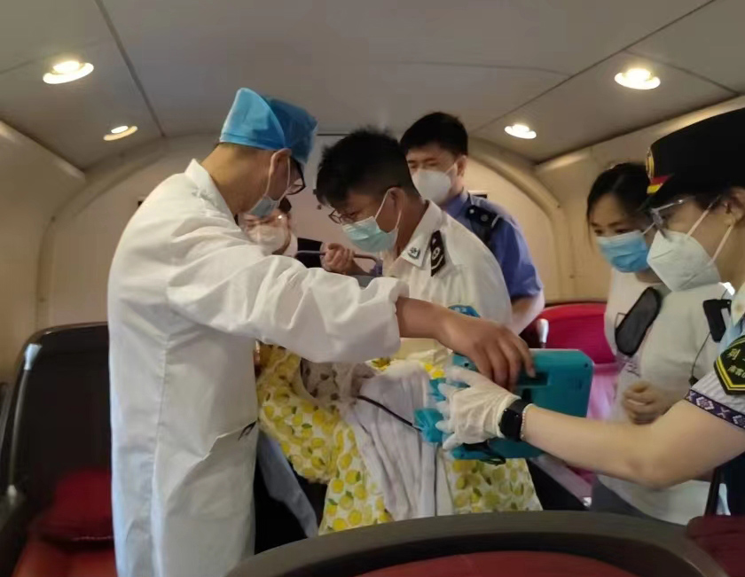 青冈县高铁转院公司